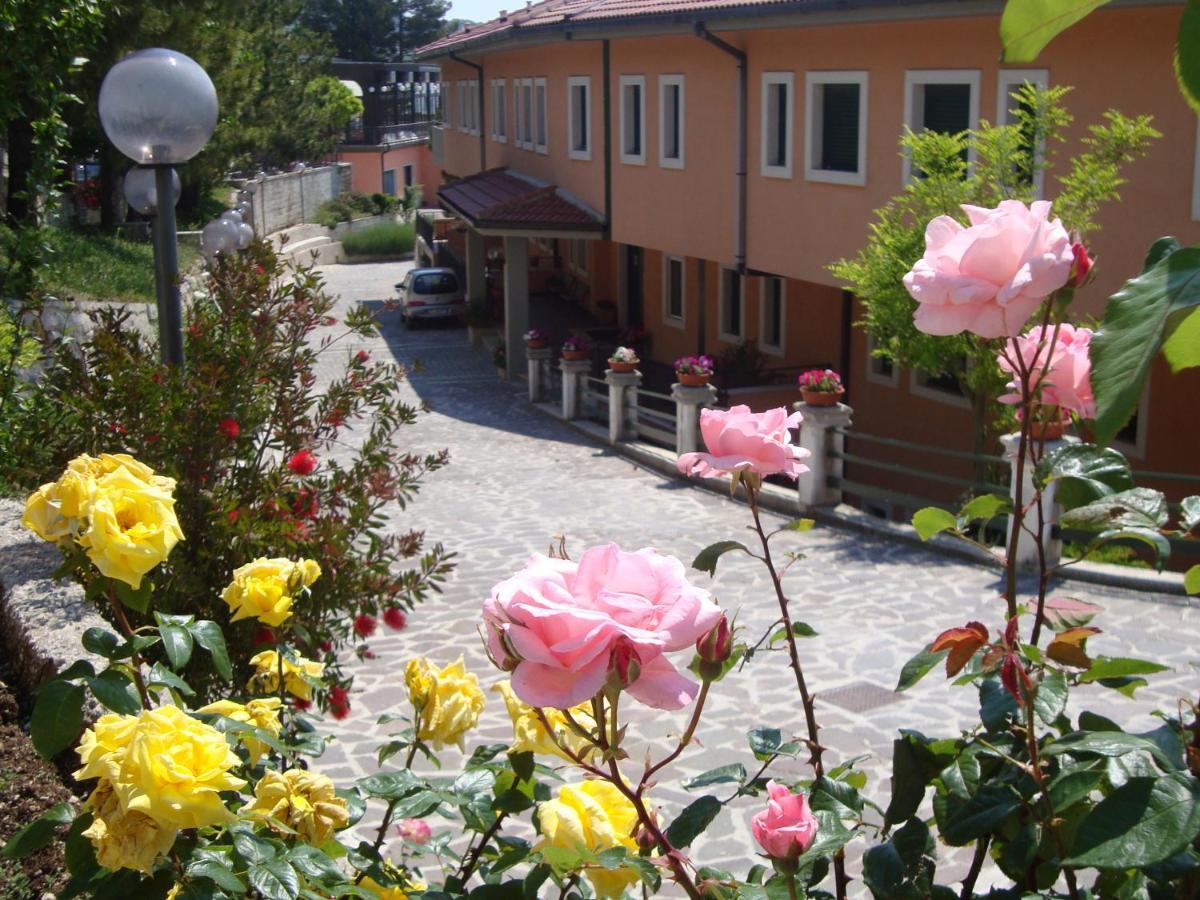 Hotel Santangelo Monte Sant'Angelo Luaran gambar